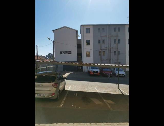 2 BEDROOM APARTMENT FOR SALE IN FLEURHOF